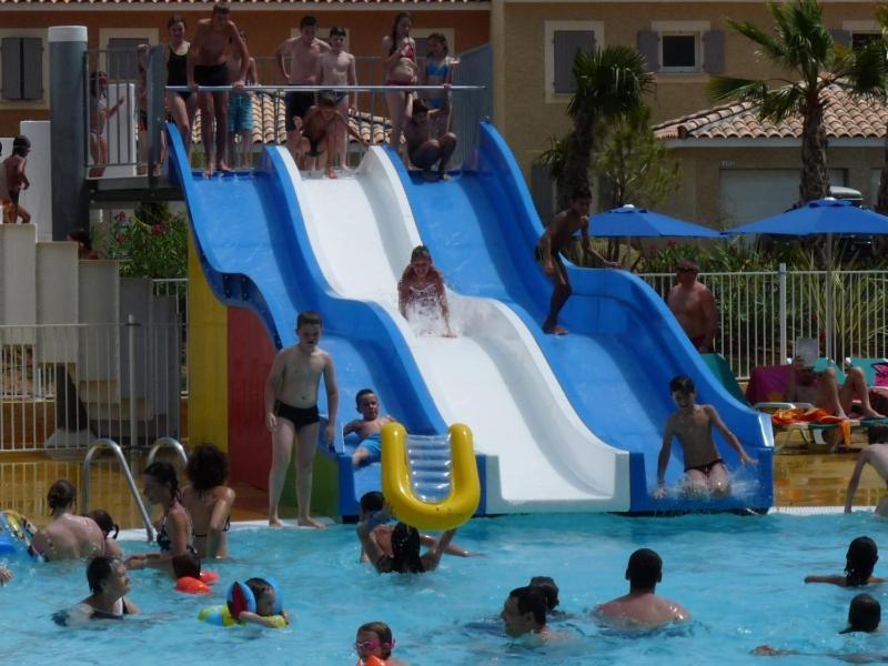 קאלביסון Maison Climatisee Avec Piscine Chauffee מראה חיצוני תמונה