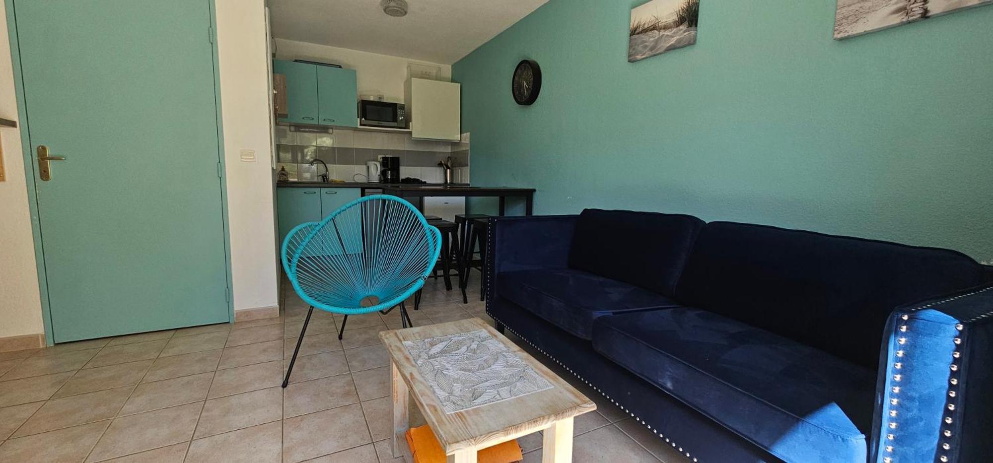 קאלביסון Maison Climatisee Avec Piscine Chauffee מראה חיצוני תמונה
